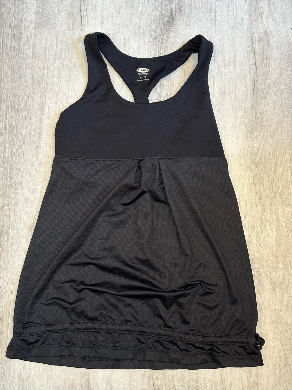 Old Navy Black Athletic Tank Top with Built-In Sports Bra